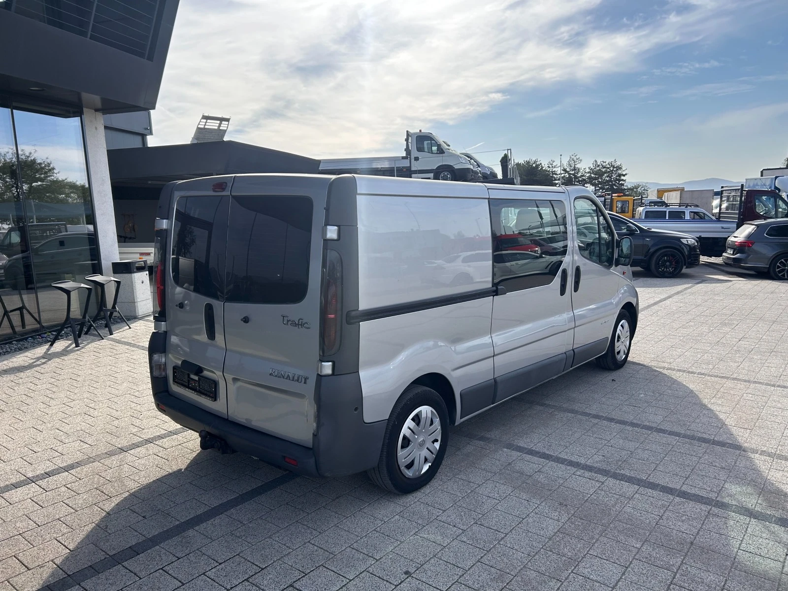 Renault Trafic 1.9dCI 6-местен Клима  - изображение 5