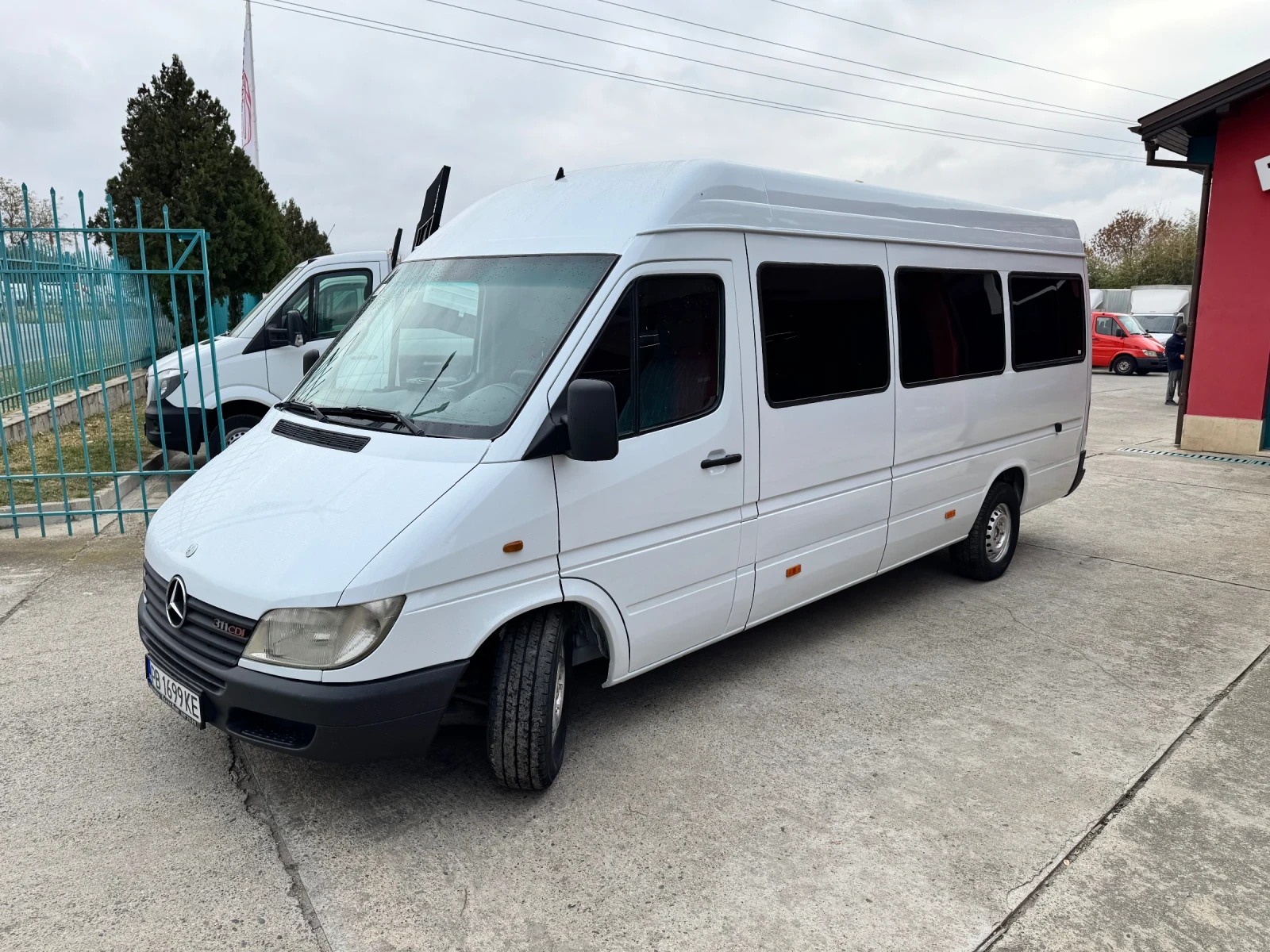 Mercedes-Benz Sprinter 311 CDI* MAXI база* 8+ 1места* Печка - изображение 2