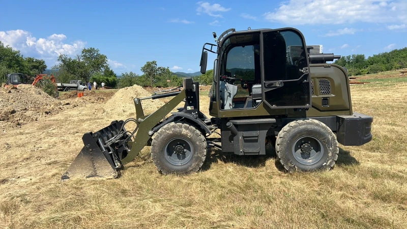 Мини челни товарачи Друга MULLER 2.0 L, снимка 5 - Индустриална техника - 52742011