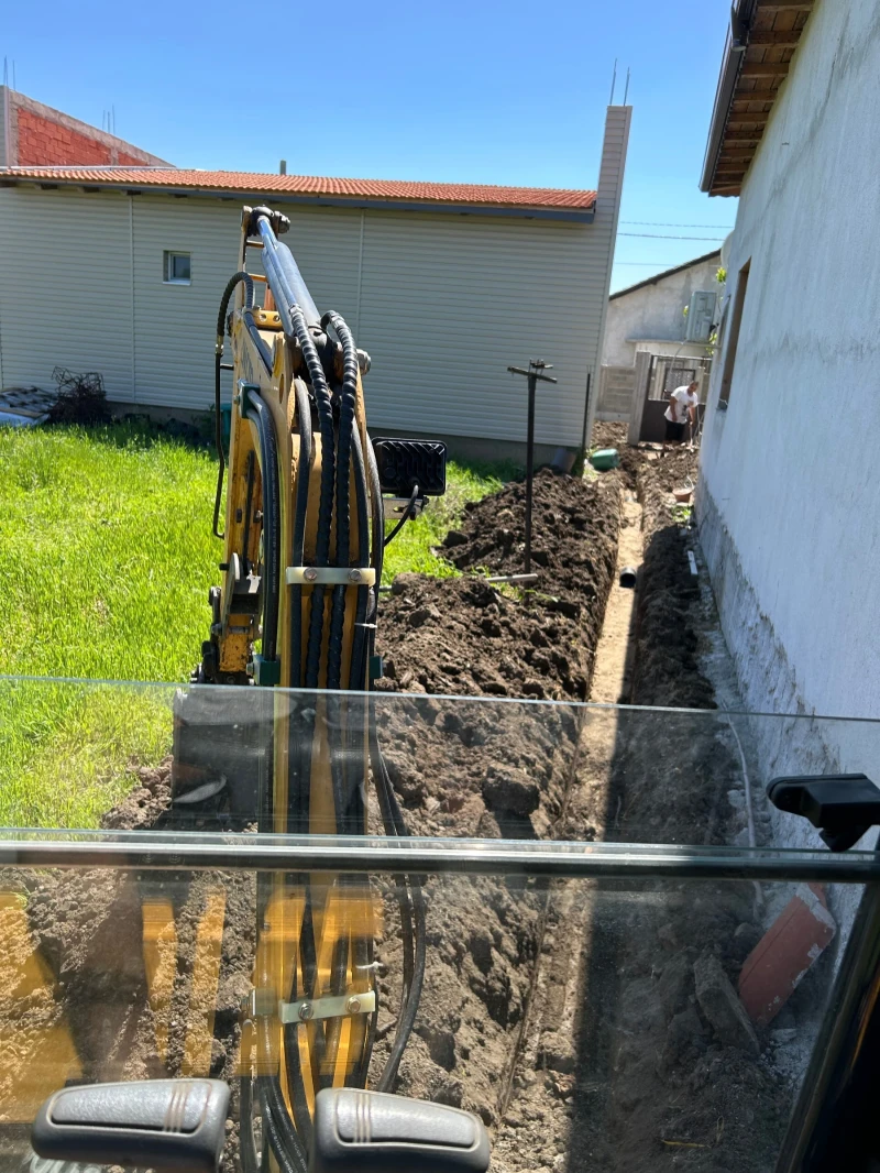 Багер Друга марка WCM 1.5 тона, снимка 5 - Индустриална техника - 53139986