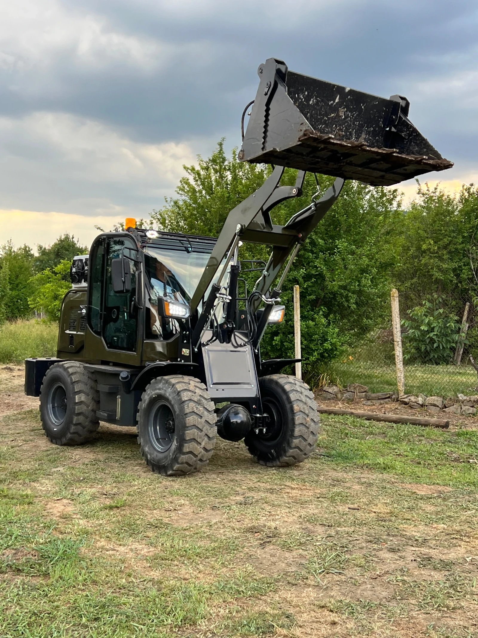 Мини челни товарачи Друга MULLER 2.0 L - изображение 7