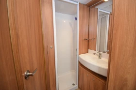 Каравана Sprite Cruzer 460SR, снимка 14