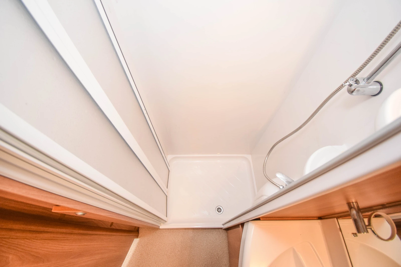 �������� Sprite Cruzer 460SR | Mobile.bg � ����������� 16