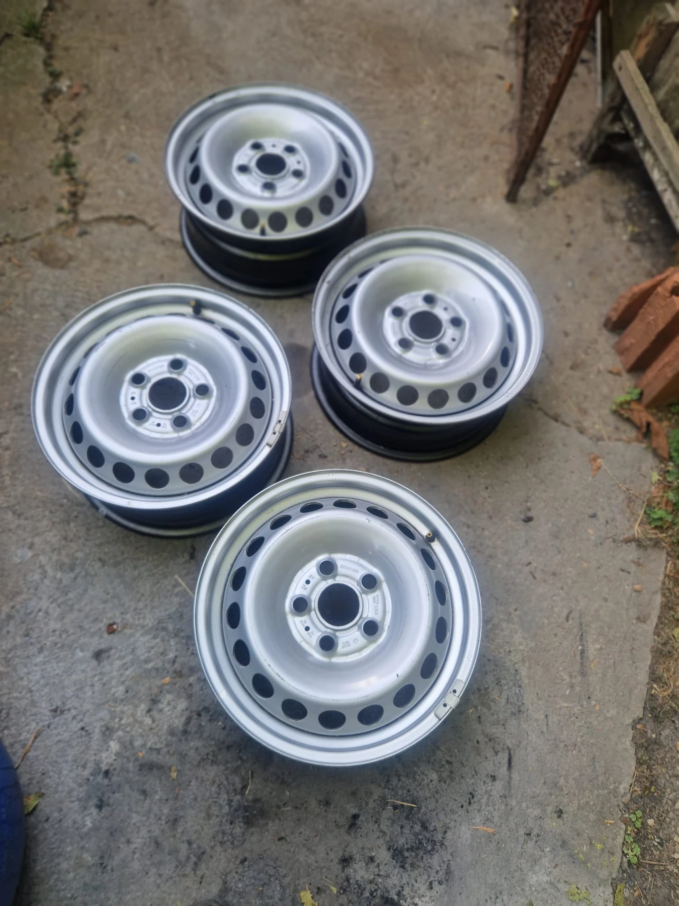 Джанти за VW, снимка 4 - Гуми и джанти - 55709349