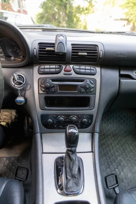 Mercedes-Benz C 200 CDI Спорт купе, снимка 9