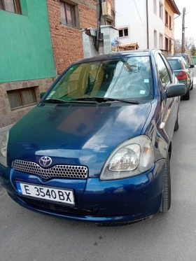 Toyota Yaris 1.0, снимка 1