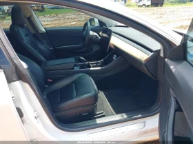 Tesla Model 3 Performance Dual Motor All-Wheel Drive, снимка 5