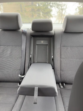 VW Jetta 1.9TDi, снимка 8