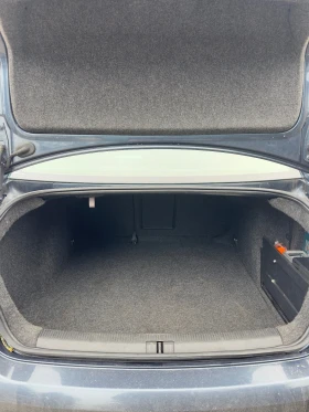VW Jetta 1.9TDi, снимка 10
