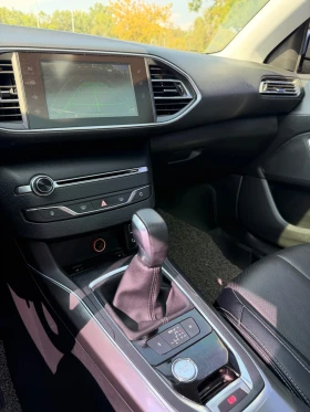 Peugeot 308 2.0HDI/140ХИЛ.КМ/АВТОМАТ, снимка 11