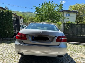 Mercedes-Benz E 220 Avantgarde, снимка 7 - Автомобили и джипове - 45699455
