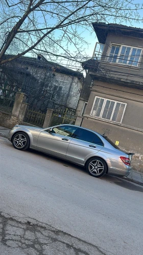 Mercedes-Benz C 220 CDI, снимка 2