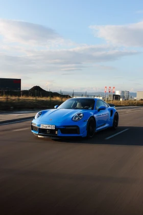 Обява за продажба на Porsche 911 992 TURBO S* BURMESTER* LIFT* AEROKIT* ГАРАНЦИЯ ~ 240 000 EUR - изображение 1