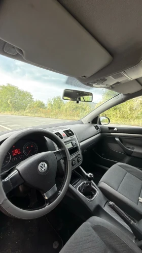 VW Golf 1.6 BiFuel - 5000 лв. / 2556.46 € - 45603348 7