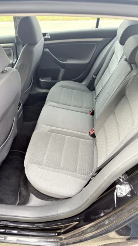 VW Golf 1.6 BiFuel - 5000 лв. / 2556.46 € - 45603348 9
