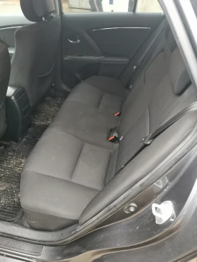 Toyota Avensis 2.0D4D, снимка 12