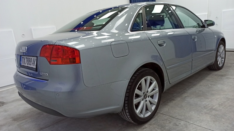 Audi A4 1.9TDI, снимка 7 - Автомобили и джипове - 46444342