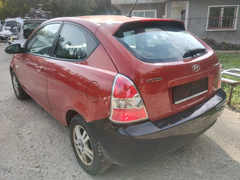 Hyundai Accent 1.5crdi, снимка 3 - Автомобили и джипове - 46985752