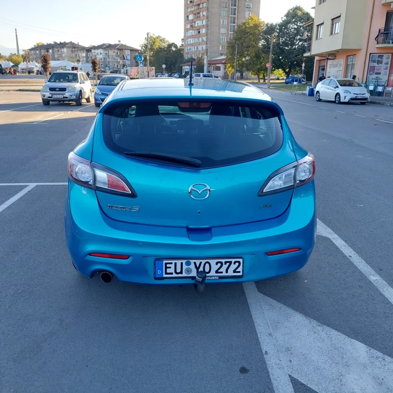 Mazda 3 1.6, снимка 4 - Автомобили и джипове - 47497455