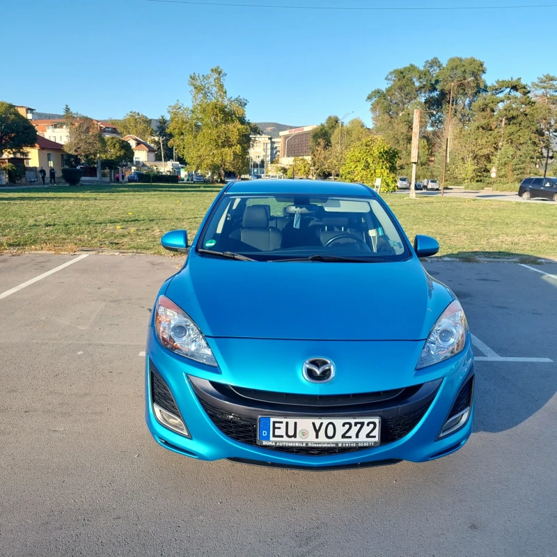 Mazda 3 1.6, снимка 1 - Автомобили и джипове - 47497455