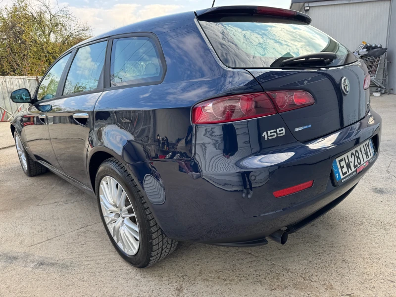 Alfa Romeo 159 sportwagon 1, 9 JTS ТОП СЪСТОЯНИЕ 82000км!!!, снимка 6 - Автомобили и джипове - 47777450