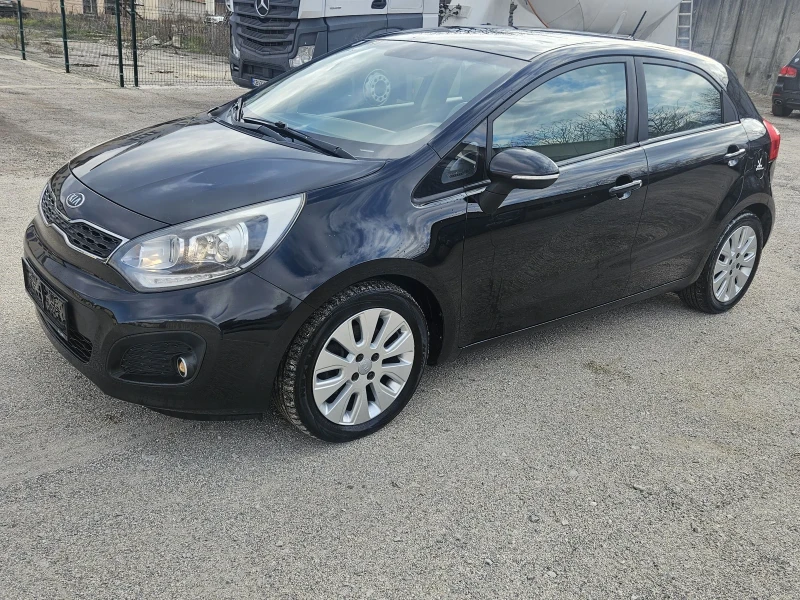 Kia Rio 1.2i* Климатроник* Edition* Led, снимка 1 - Автомобили и джипове - 48677056