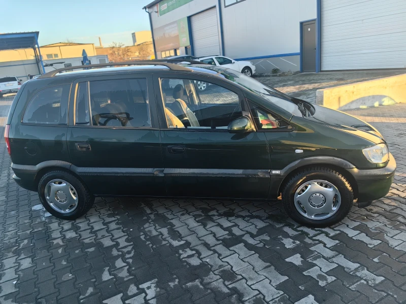 Opel Zafira, снимка 3 - Автомобили и джипове - 48683413