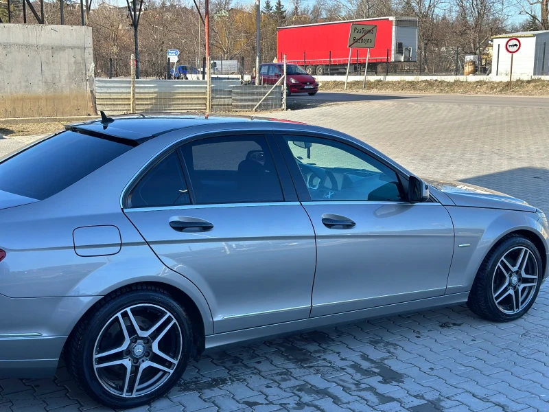 Mercedes-Benz C 220 CDI, снимка 5 - Автомобили и джипове - 49186281