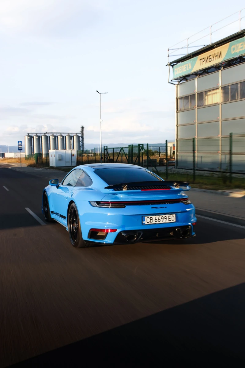 Porsche 911 992 TURBO S* BURMESTER* LIFT* AEROKIT* ГАРАНЦИЯ, снимка 3 - Автомобили и джипове - 51225779