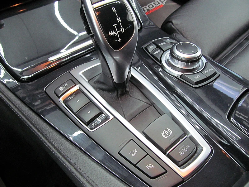 BMW 530 Xdrive/START STOP/KeylessGo/ СОБСТВЕН ЛИЗИНГ, снимка 16 - Автомобили и джипове - 52704526