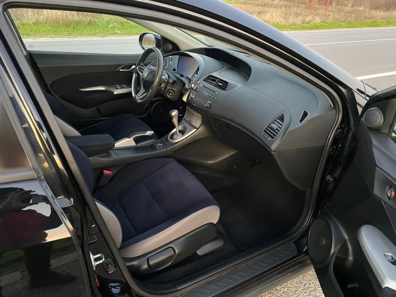 Honda Civic, снимка 9 - Автомобили и джипове - 52807783