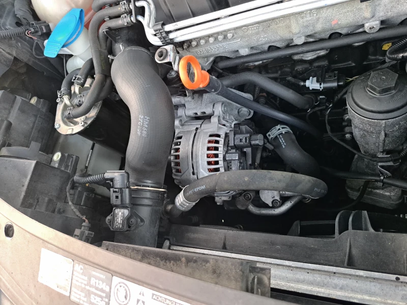 VW Touran 1.9тди/7Места, снимка 15 - Автомобили и джипове - 52854106