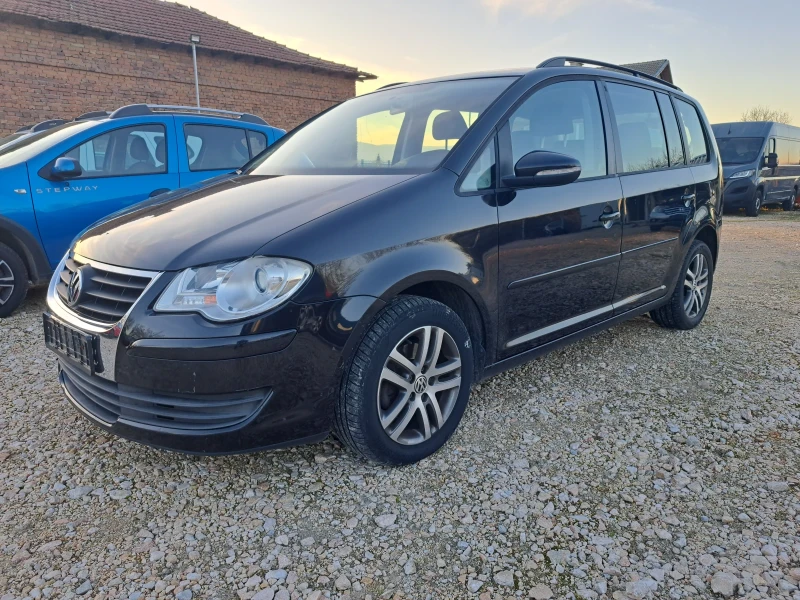 VW Touran 1.9тди/7Места, снимка 3 - Автомобили и джипове - 52854106