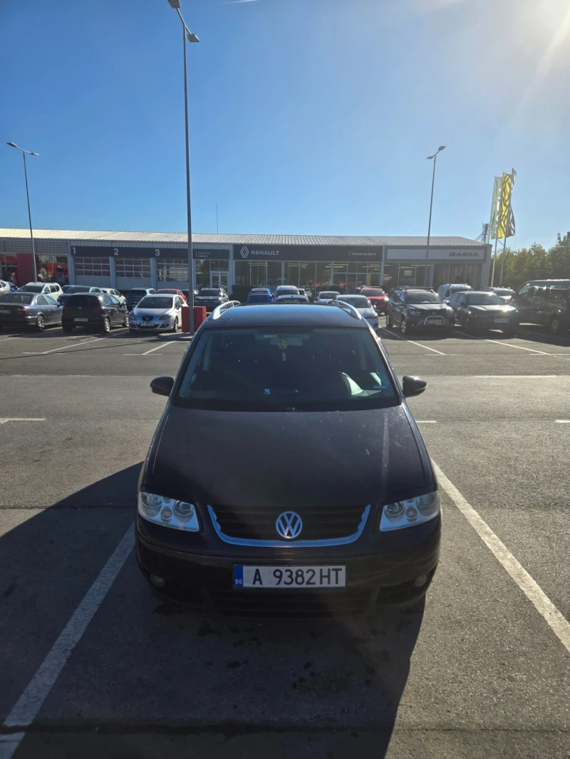 VW Touran, снимка 2 - Автомобили и джипове - 52997580