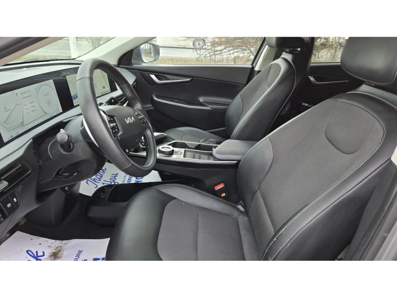 Kia EV6  Wind* Long Range* CAMERA* KEYLESS* , снимка 13 - Автомобили и джипове - 53330110