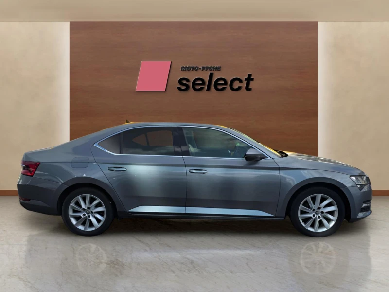 Skoda Superb 2.0 TSI, снимка 5 - Автомобили и джипове - 53427417