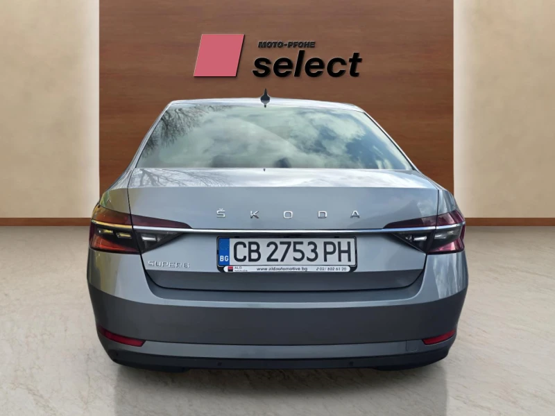 Skoda Superb 2.0 TSI, снимка 9 - Автомобили и джипове - 53427417