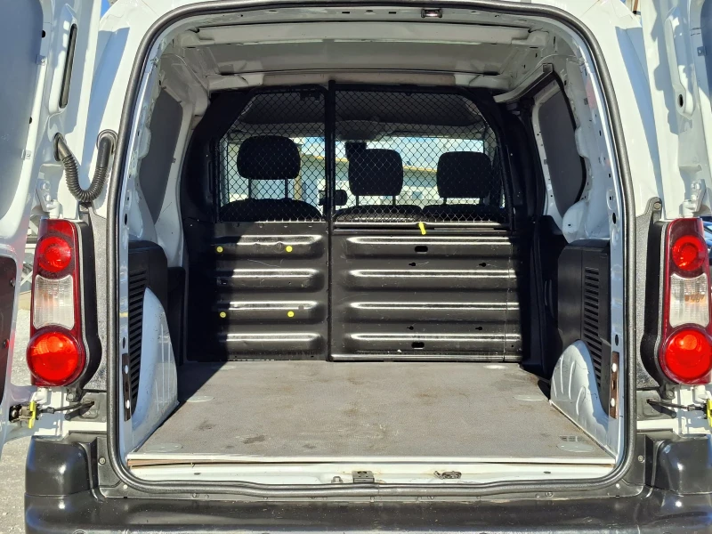 Citroen Berlingo 1.6D/172000км/2+ 1/N1/2017, снимка 14 - Автомобили и джипове - 53511019