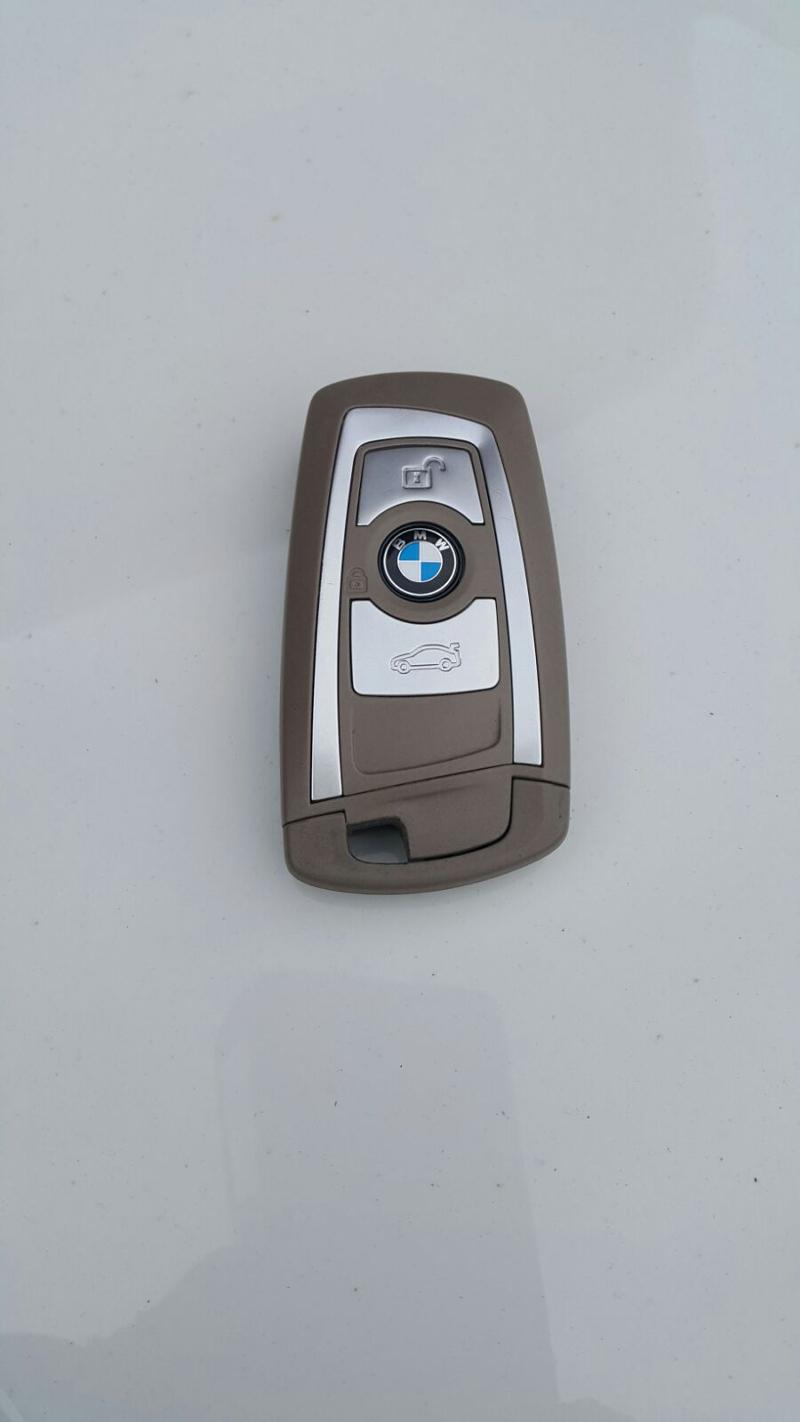 BMW 320 Modern 2.0, снимка 16 - Автомобили и джипове - 43731908