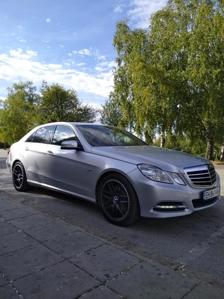 Mercedes-Benz E 350, снимка 4 - Автомобили и джипове - 47356566