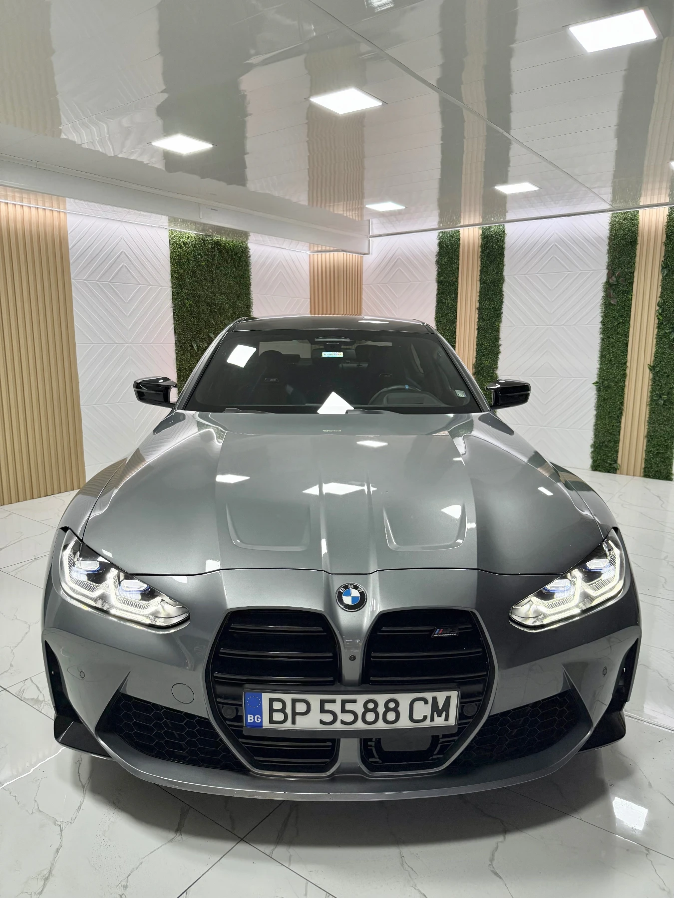 BMW M3 Competition / X Drive / 360 камера / Кожено табло - изображение 3