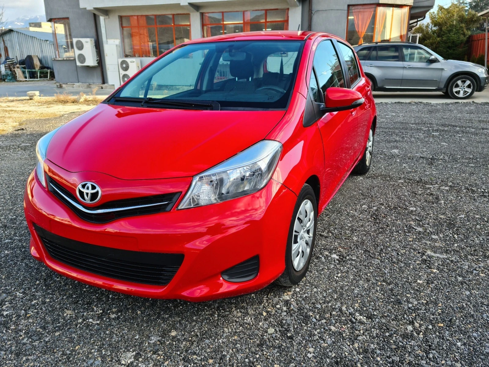 Toyota Yaris 1, 3vvti, EURO-5B - изображение 3