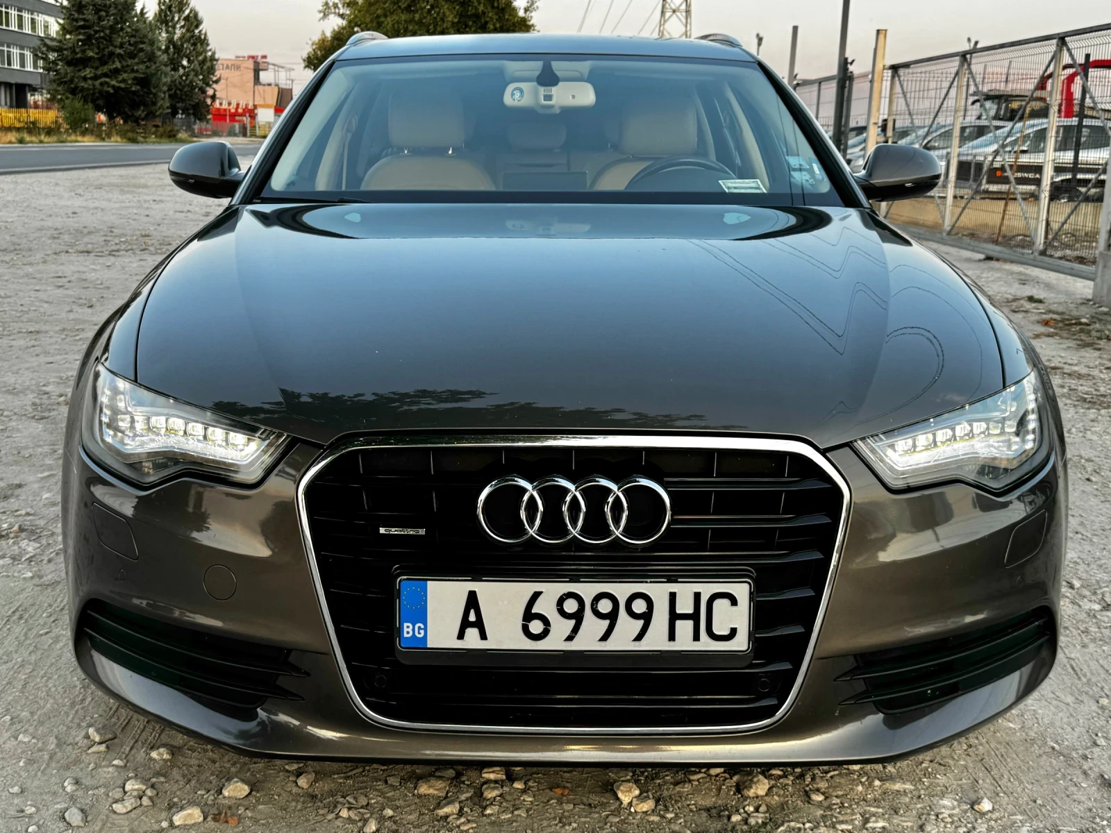 Audi A6 Quattro/3.0D/245кс.NAVI/FULL LED/КОЖА/РЕГИСТРИРАН! - изображение 2