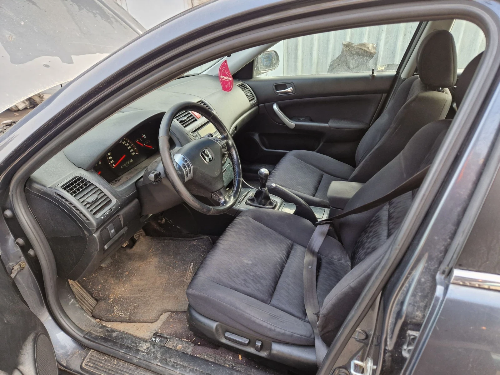 Honda Accord 2.2CRDI 140к.с. | Mobile.bg — изображение 12