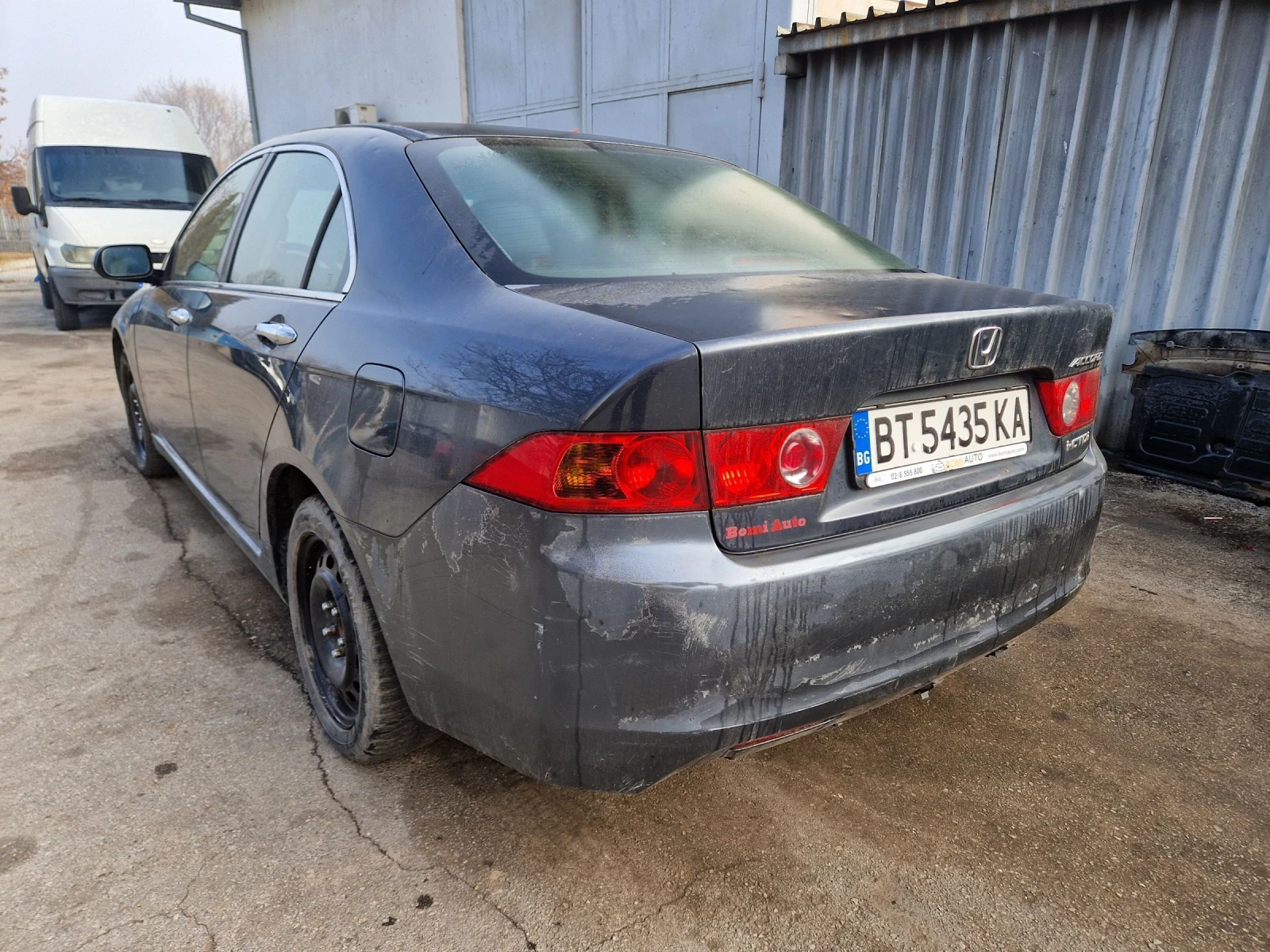 Honda Accord 2.2CRDI 140к.с. - изображение 4