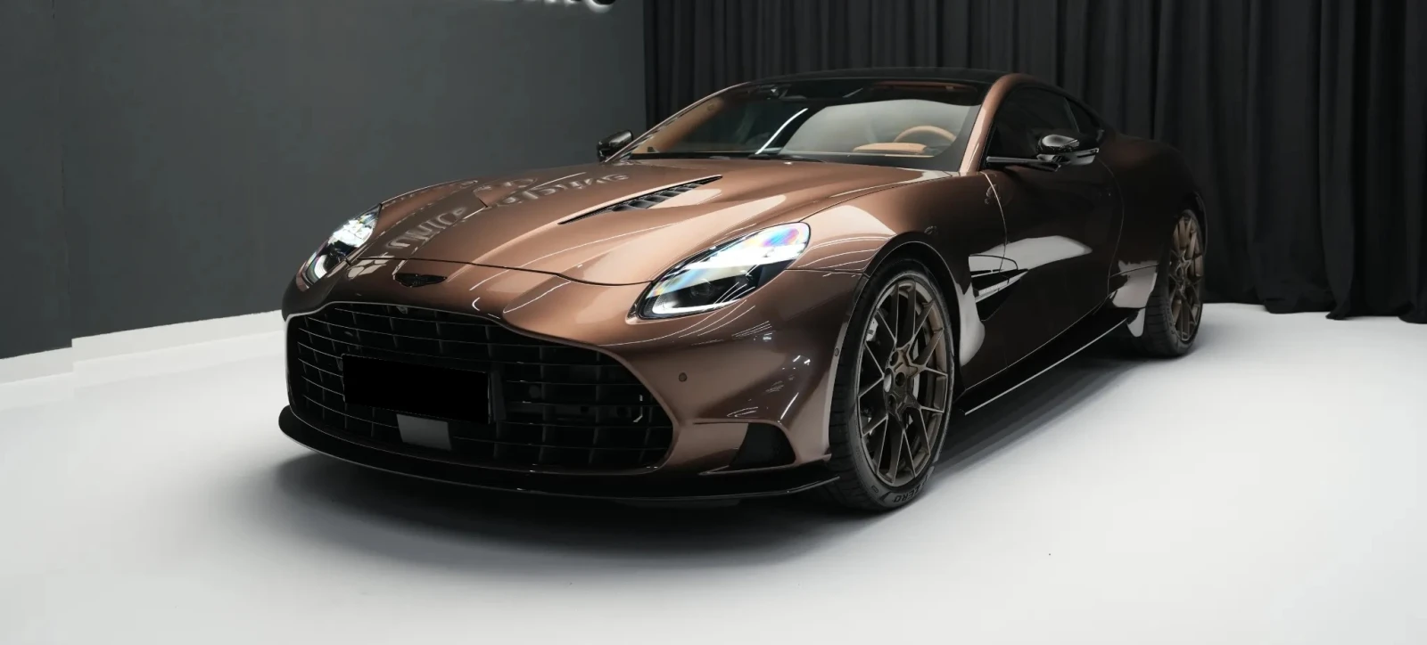 Aston Martin Vanquish III 5.2 V12 | Mobile.bg   1