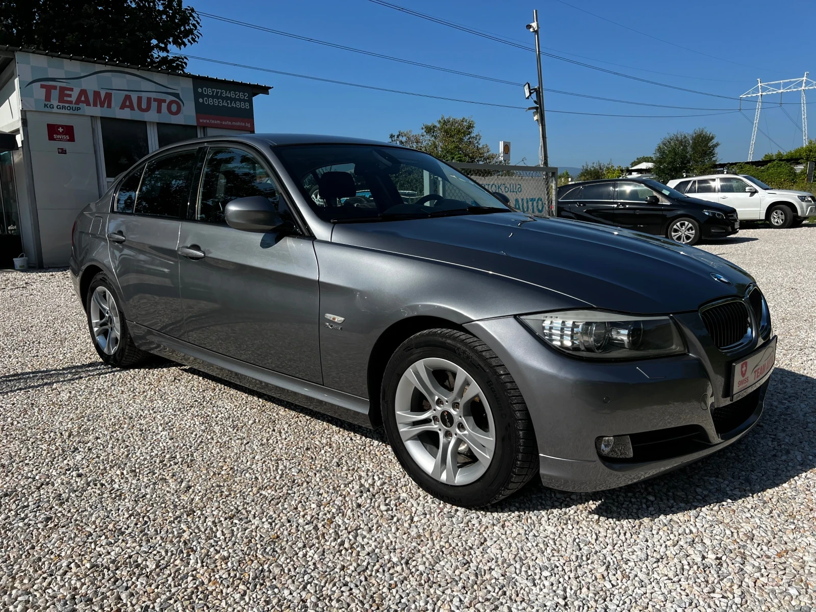 BMW 325  3.0i X-Drive SWISS - изображение 3
