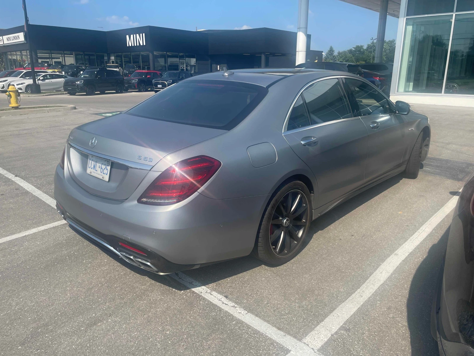 Mercedes-Benz S 63 TV* NIGHT VISION* CARBON* CARFAX - изображение 3