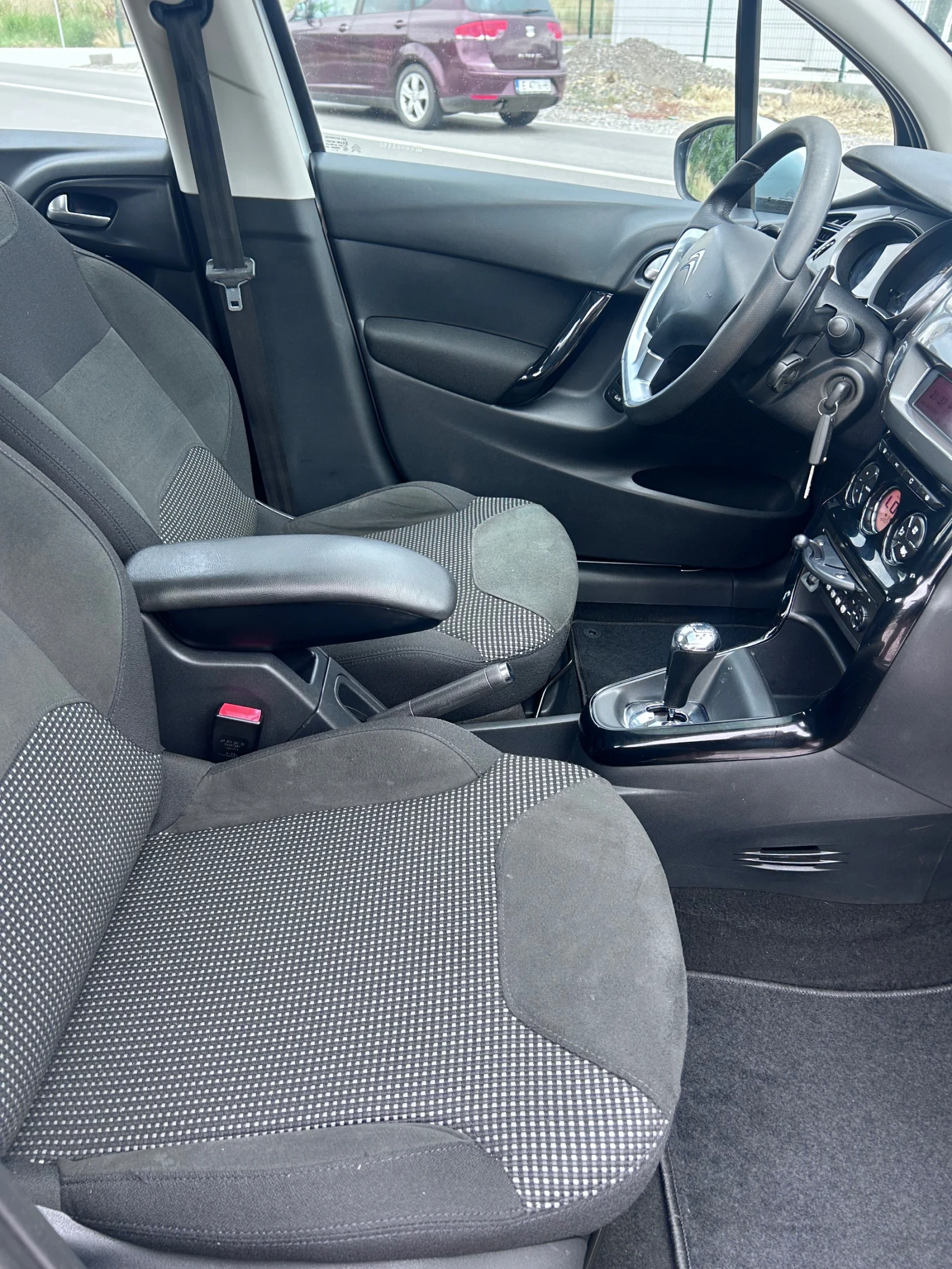 Citroen C3  AVTOMAT  Euro 5 ВЪЗМОЖЕН ЛИЗИНГ | Mobile.bg — изображение 12