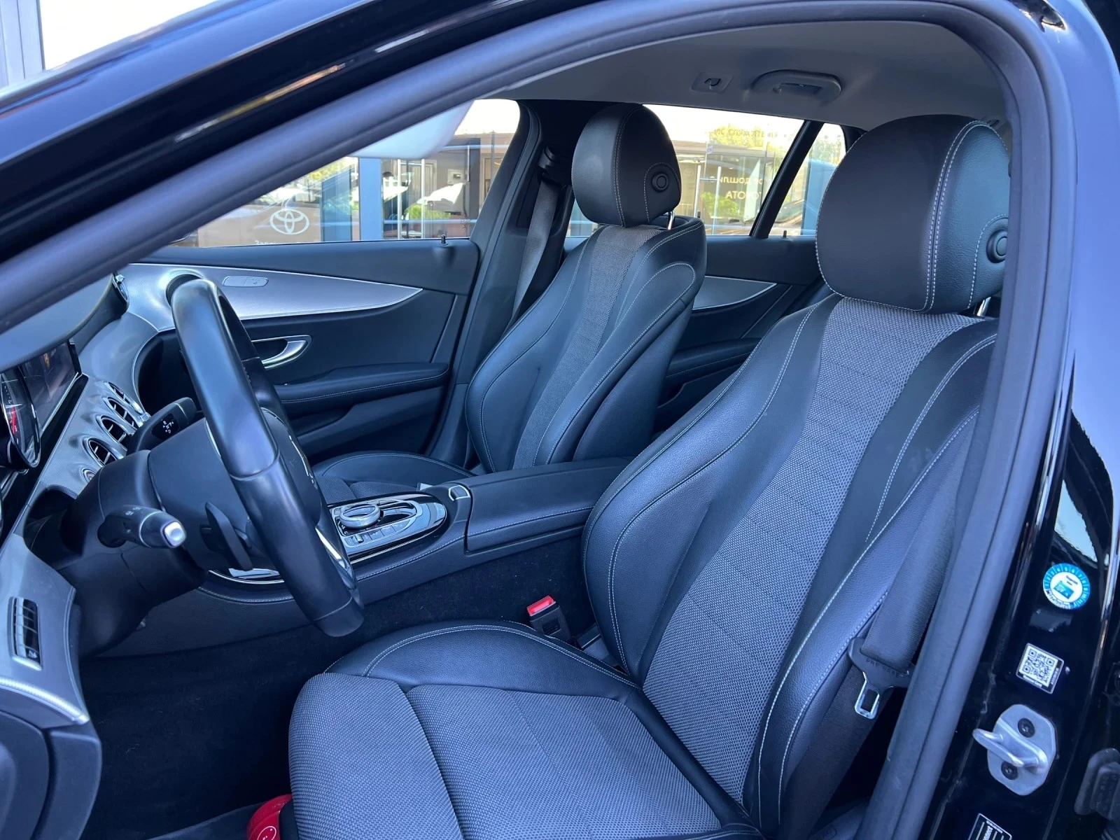 Mercedes-Benz 300 DE | Mobile.bg   11